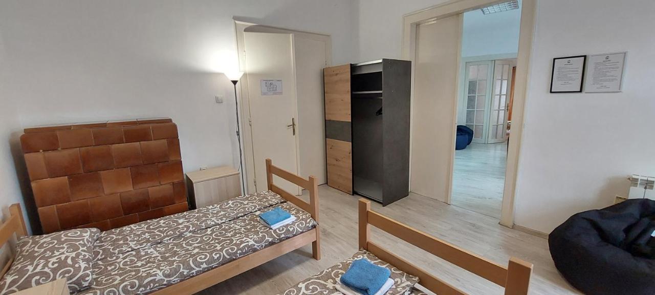 Belgrade Backpackers Home Luaran gambar